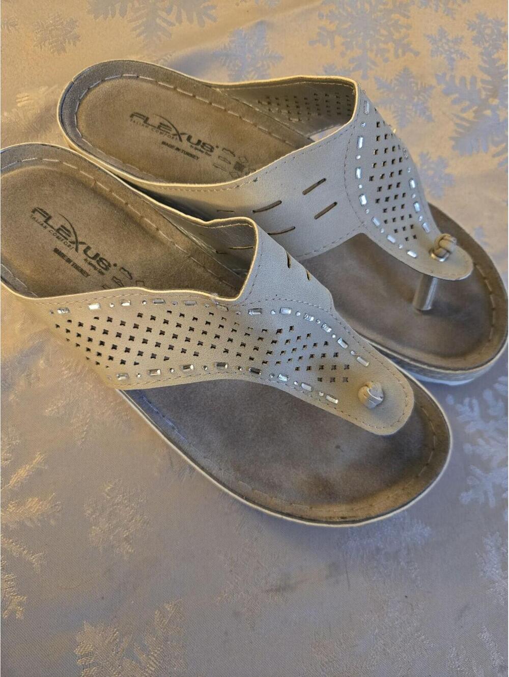 Flexus by Spring Step Women's Comfort Sandals EU 37 Beaded Thong Slides - Picture 3 of 6